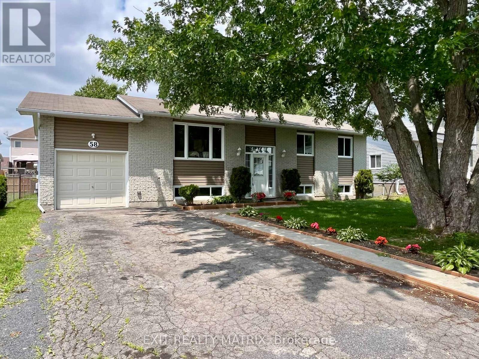 Property at 58 CASTLEBEAU STREET image 1