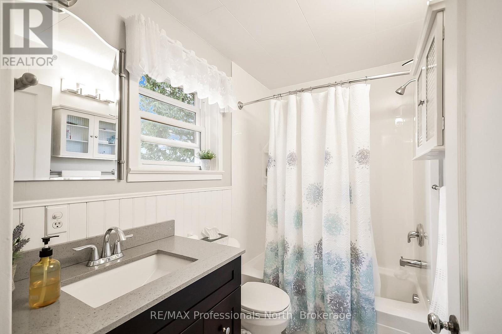 133 Main Street W, Huntsville, Ontario  P1H 1W5 - Photo 20 - X12215212