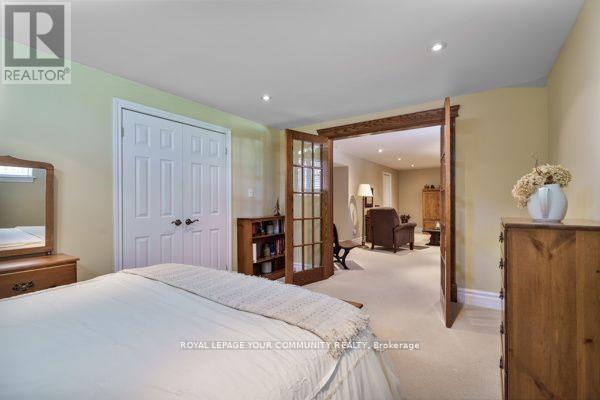 851 Shadrach Drive, Newmarket (Stonehaven-Wyndham), Ontario  L3X 2H2 - Photo 30 - N12215996
