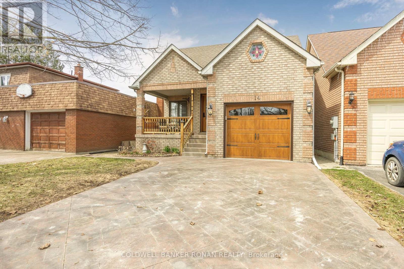 14 Albert Street E, New Tecumseth (Alliston), Ontario  L9R 1J4 - Photo 2 - N12216013