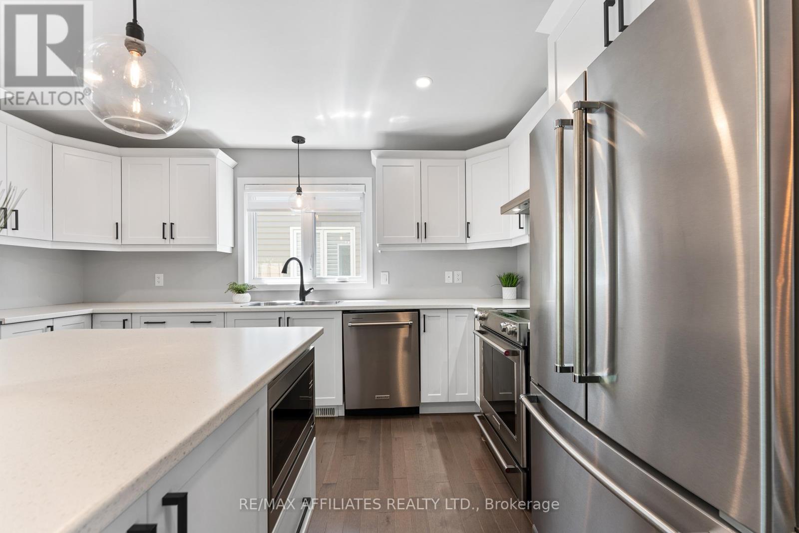 156 Hybrid Street, Russell, Ontario  K0A 1W0 - Photo 21 - X12180258