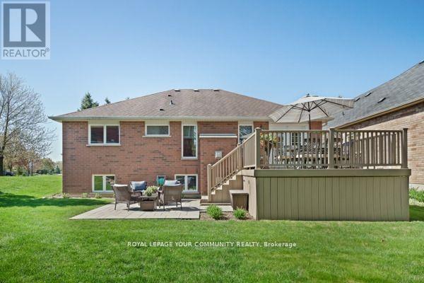 851 Shadrach Drive, Newmarket (Stonehaven-Wyndham), Ontario  L3X 2H2 - Photo 38 - N12215996