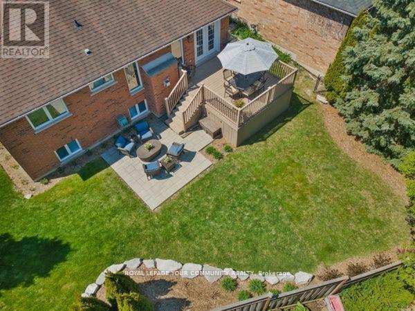 851 Shadrach Drive, Newmarket (Stonehaven-Wyndham), Ontario  L3X 2H2 - Photo 44 - N12215996