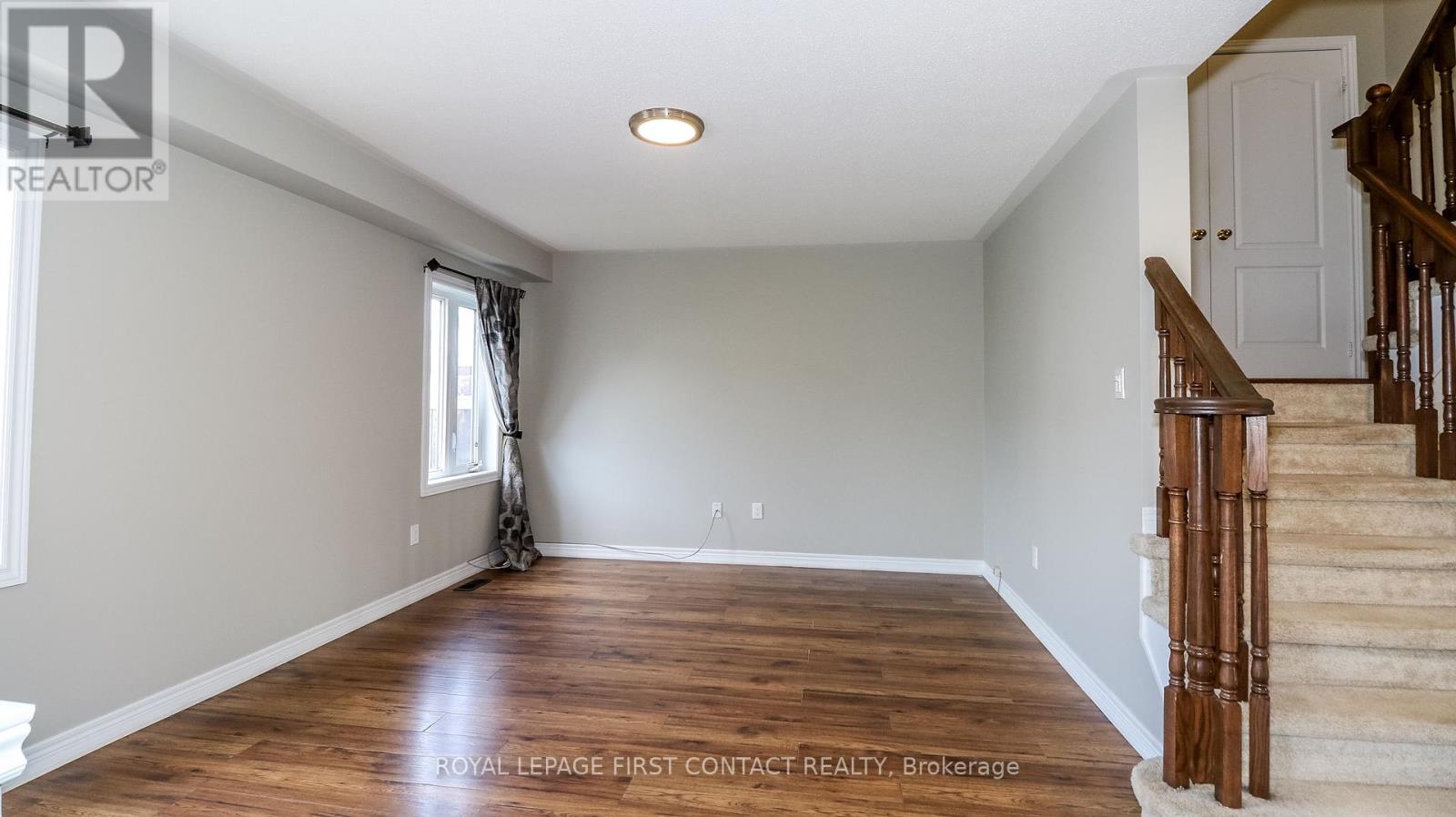 184 Maplewood Drive, Essa (Angus), Ontario  L0M 1B4 - Photo 14 - N12216015