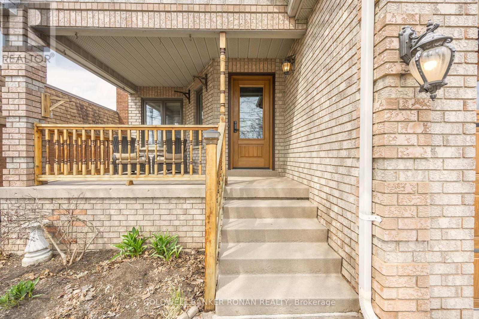 14 Albert Street E, New Tecumseth (Alliston), Ontario  L9R 1J4 - Photo 6 - N12216013