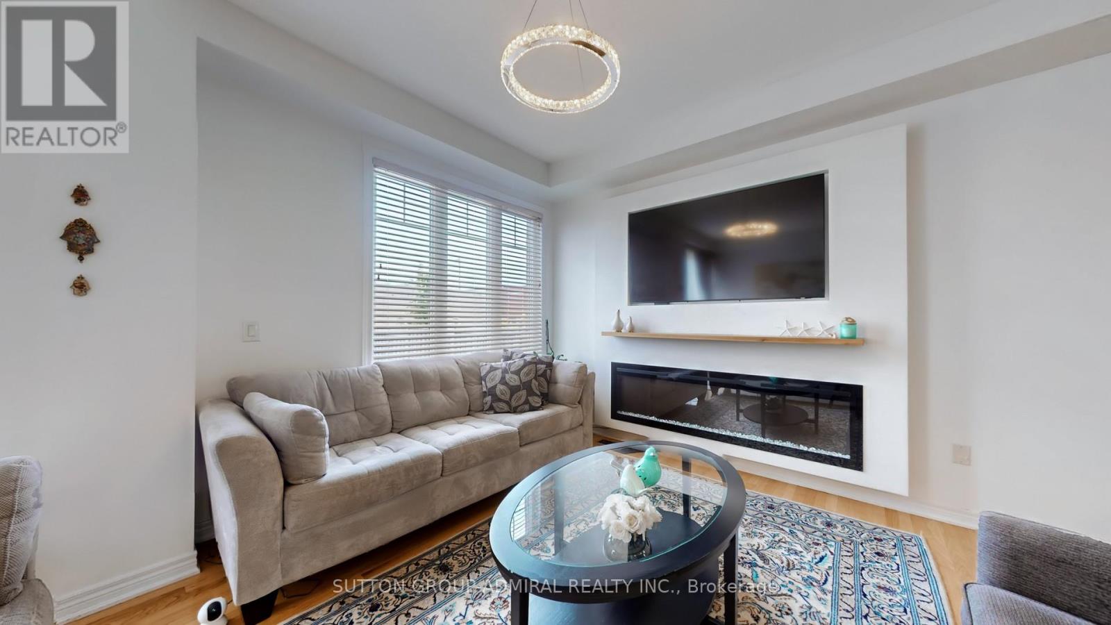 93 Windrow Street, Richmond Hill (Jefferson), Ontario  L4E 0Y1 - Photo 5 - N12216040