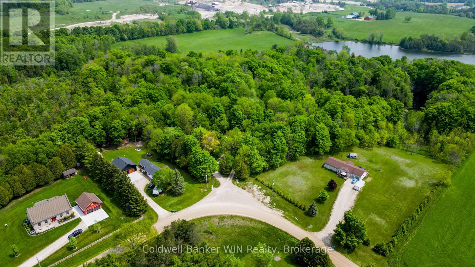 9609 O'dwyers Road, Minto, Ontario  N0G 1Z0 - Photo 30 - X12215858