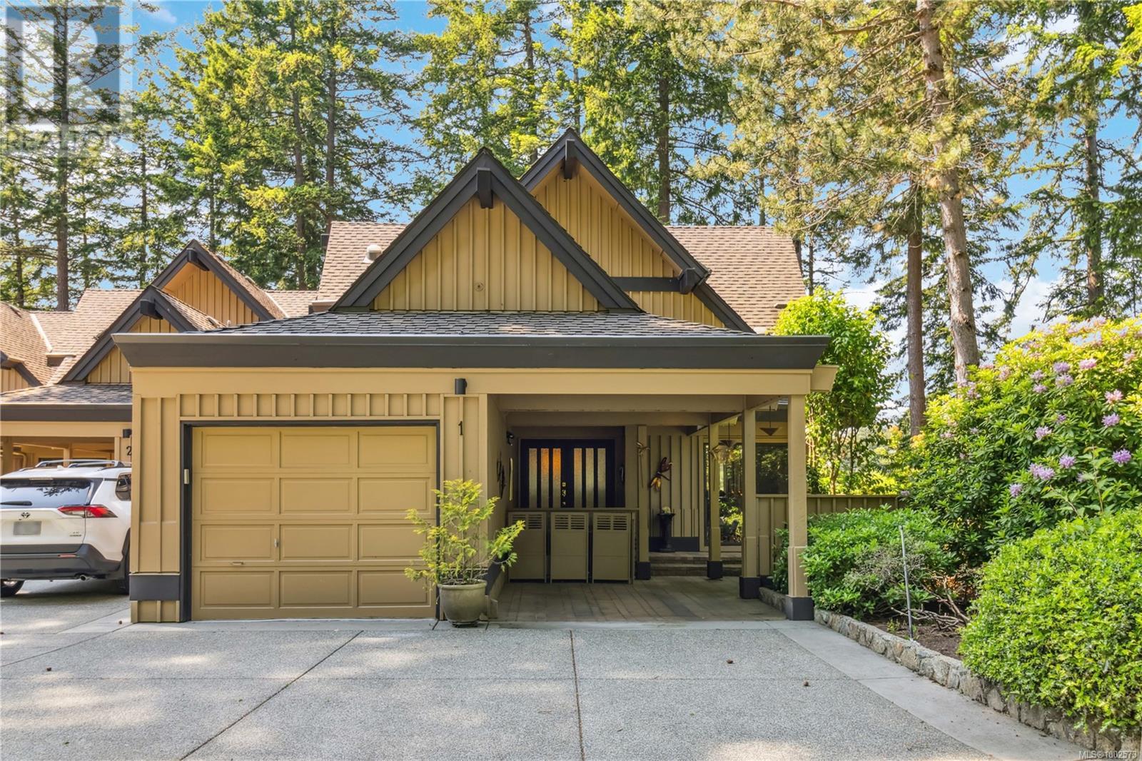 1 981 Fir Tree Glen, Saanich, British Columbia  V8X 5B8 - Photo 5 - 1002573