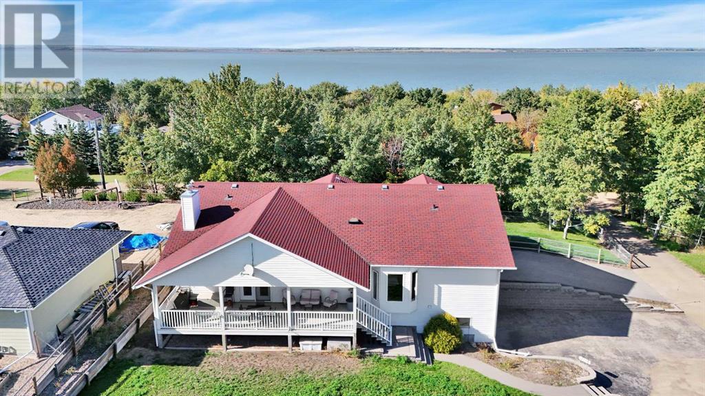 Property at 9 MacDonald Drive image 3