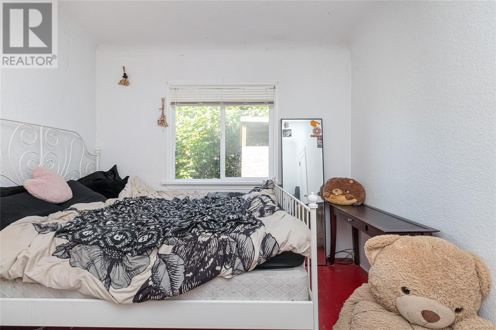 3228 Service St, Saanich, British Columbia  V8P 4M7 - Photo 21 - 1003219