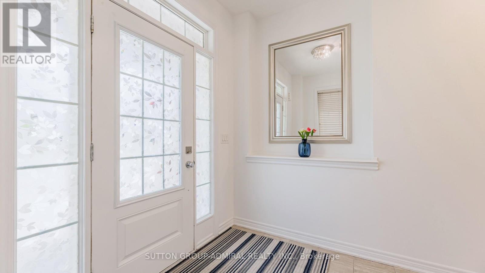 93 Windrow Street, Richmond Hill (Jefferson), Ontario  L4E 0Y1 - Photo 2 - N12216040