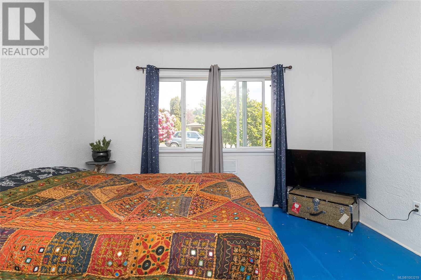 3228 Service St, Saanich, British Columbia  V8P 4M7 - Photo 19 - 1003219