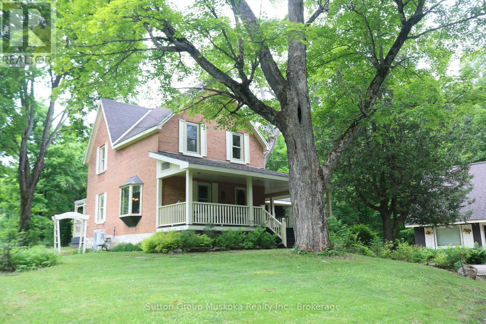 2360 60 Highway, Lake Of Bays (Franklin), Ontario  P1H 2E5 - Photo 2 - X12215869