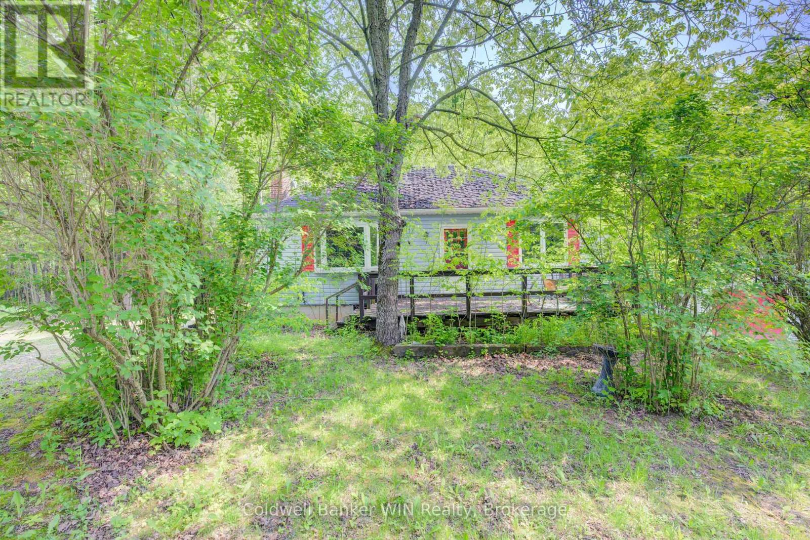 9609 O'dwyers Road, Minto, Ontario  N0G 1Z0 - Photo 2 - X12215858