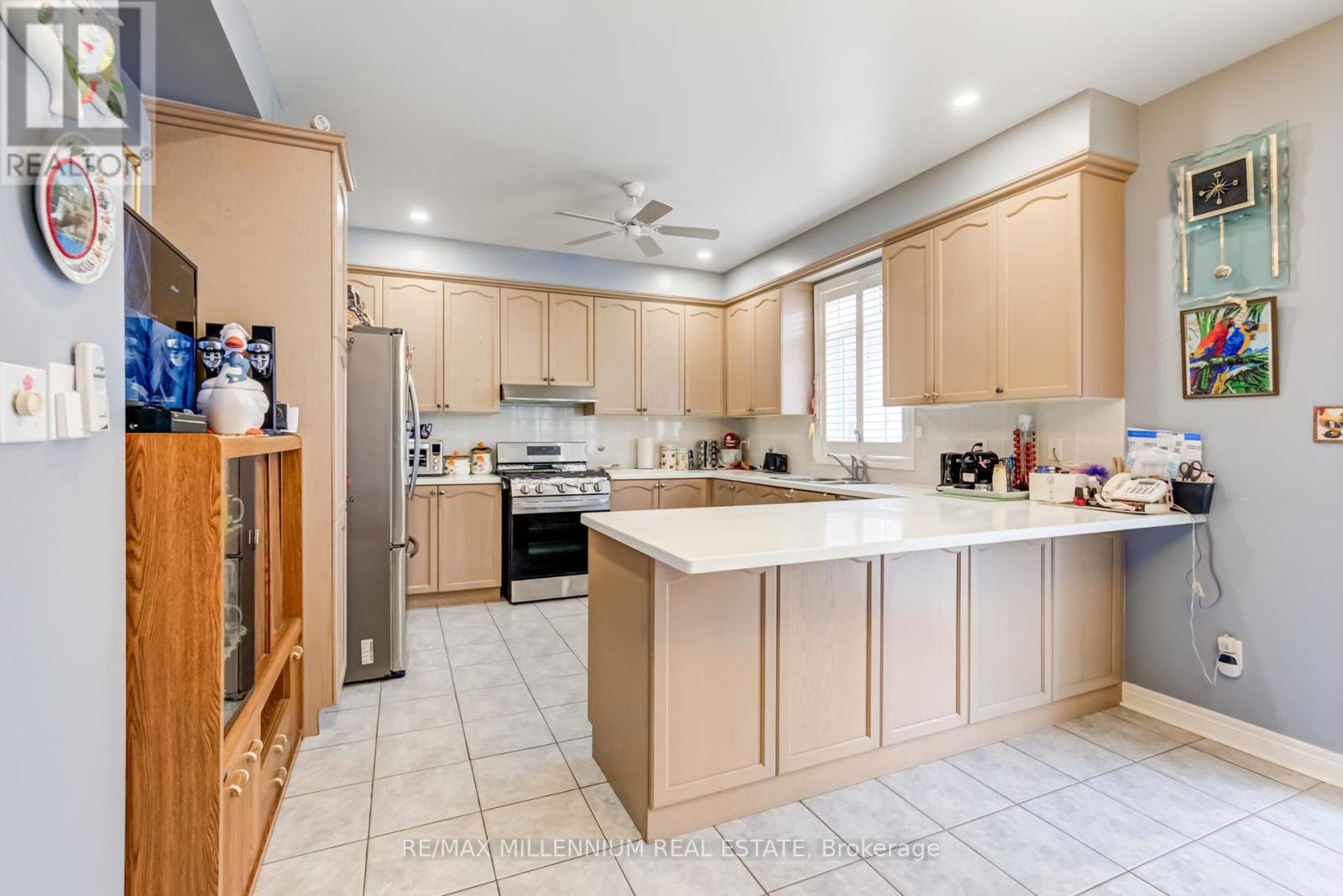 76 Vellore Avenue, Vaughan (Vellore Village), Ontario  L4H 2W7 - Photo 14 - N12216070