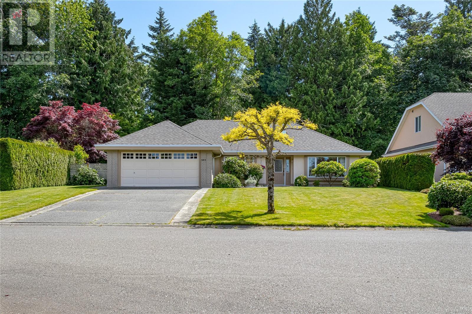 544 Willow Rd, Qualicum Beach, British Columbia  V9K 1K8 - Photo 11 - 1003255
