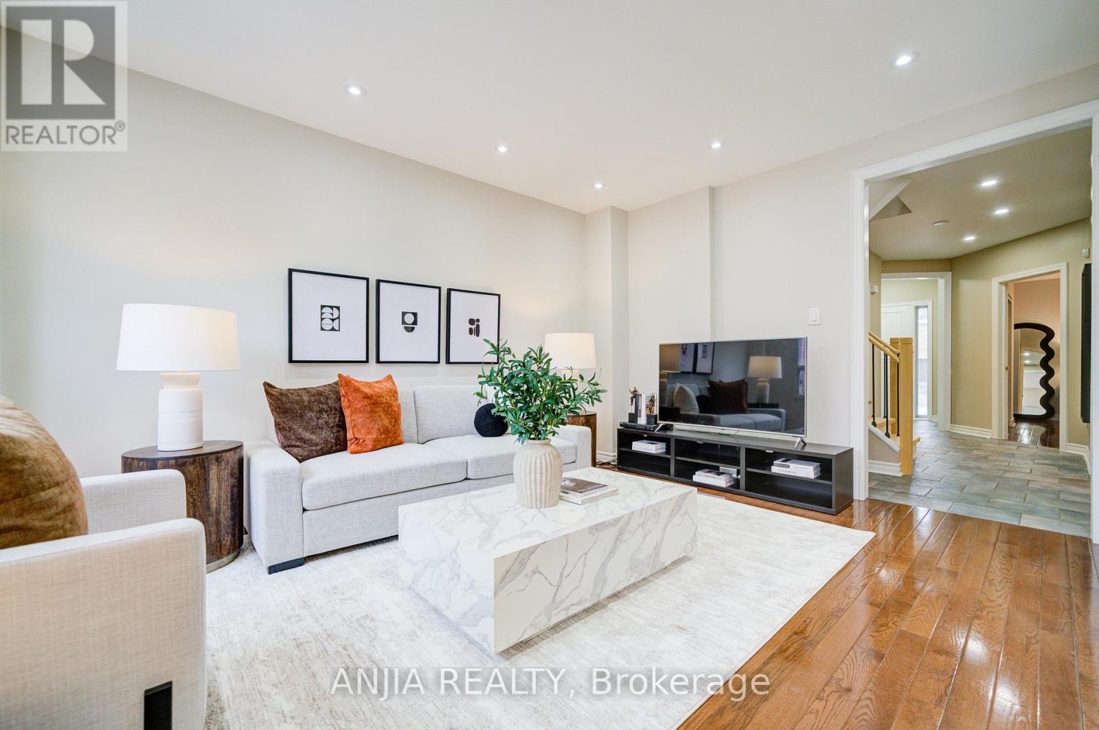 117 Redondo Drive, Vaughan (Beverley Glen), Ontario  L4J 7S6 - Photo 16 - N12216116