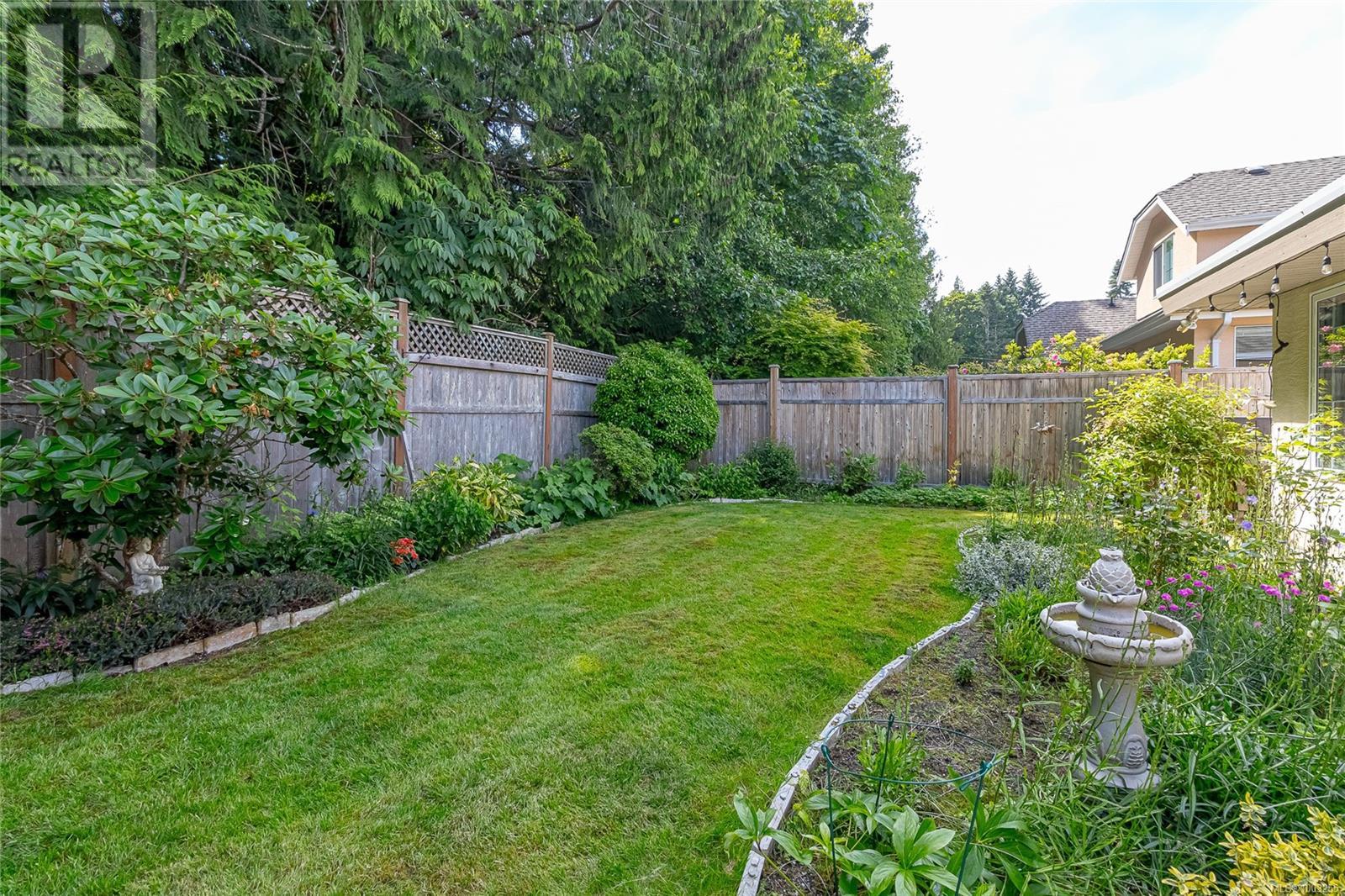 544 Willow Rd, Qualicum Beach, British Columbia  V9K 1K8 - Photo 9 - 1003255