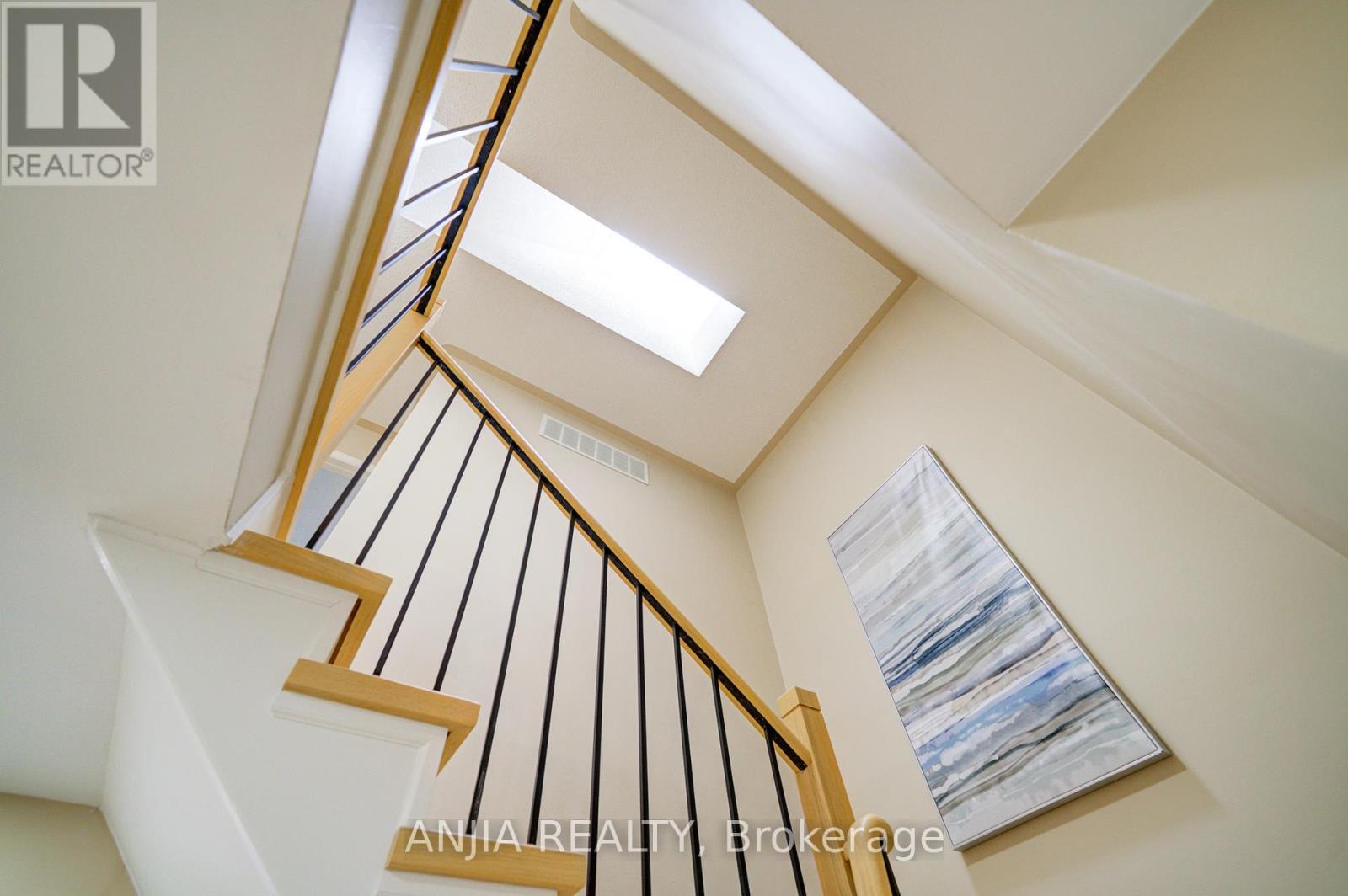 117 Redondo Drive, Vaughan (Beverley Glen), Ontario  L4J 7S6 - Photo 18 - N12216116