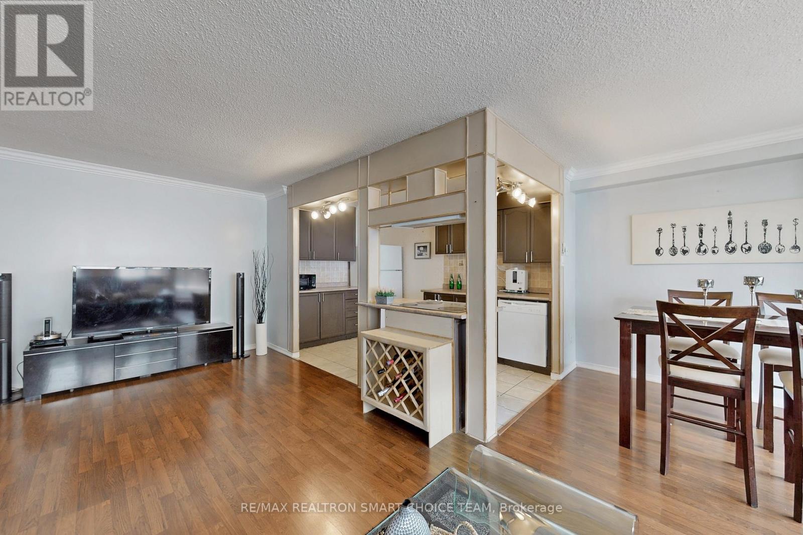 506 - 180 Dudley Avenue, Markham (Thornhill), Ontario  L3T 4X2 - Photo 6 - N12216124