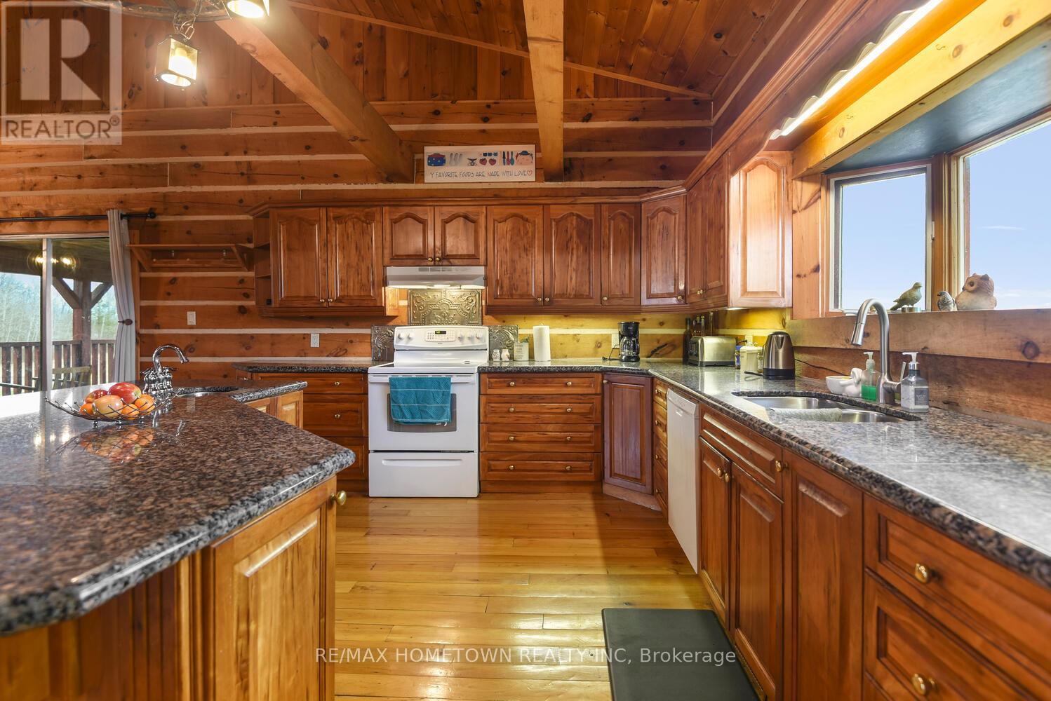333 County Road 5 Road, Front Of Yonge, Ontario  K0E 1R0 - Photo 17 - X12097049