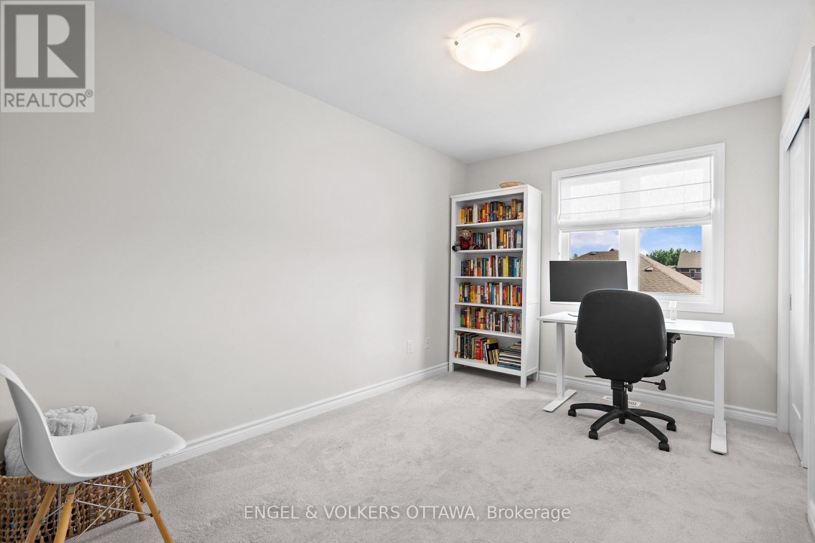 523 Manhattan Court, Russell, Ontario  K4R 0G1 - Photo 36 - X12215981