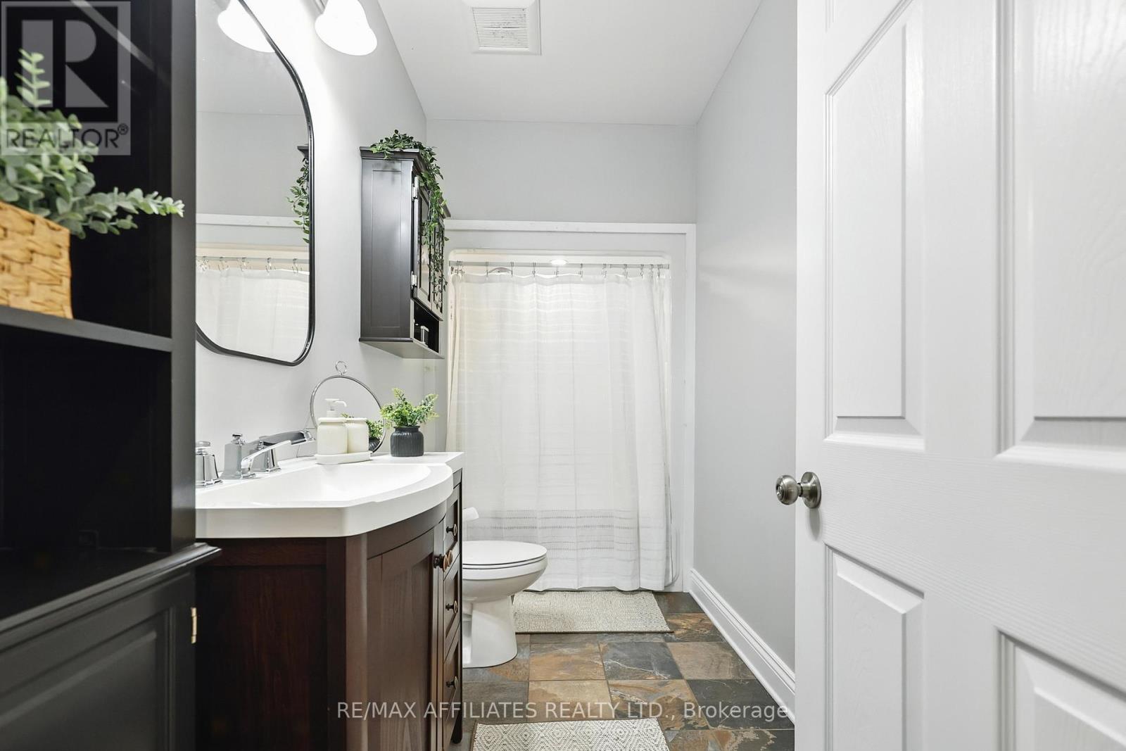 315 Gemmell Road, Merrickville-Wolford, Ontario  K0G 1G0 - Photo 14 - X12216011