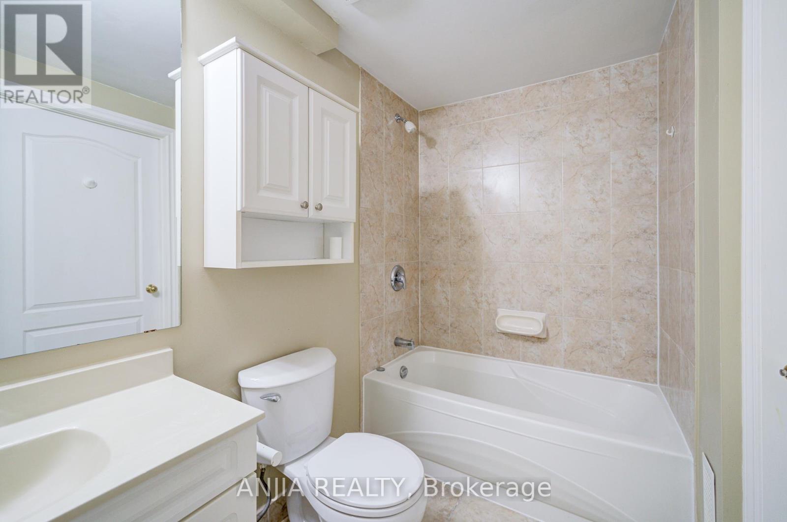 117 Redondo Drive, Vaughan (Beverley Glen), Ontario  L4J 7S6 - Photo 44 - N12216116