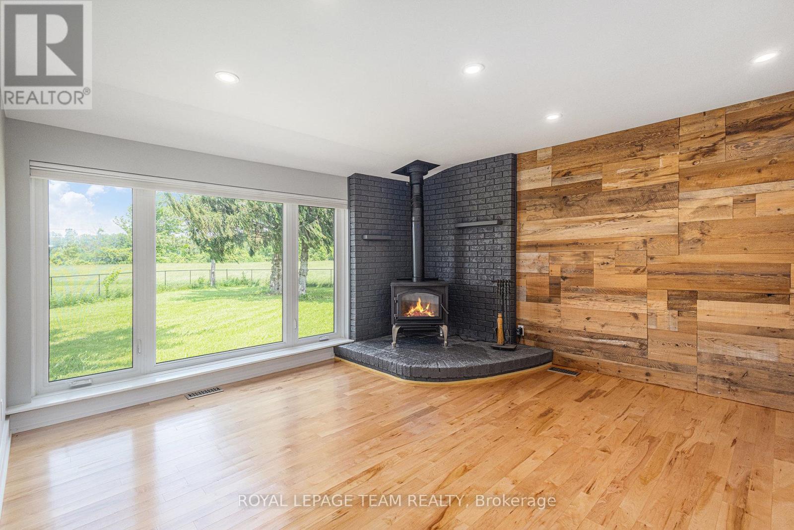 3455 Donnelly Drive, Ottawa, Ontario  K0G 1J0 - Photo 6 - X12215915