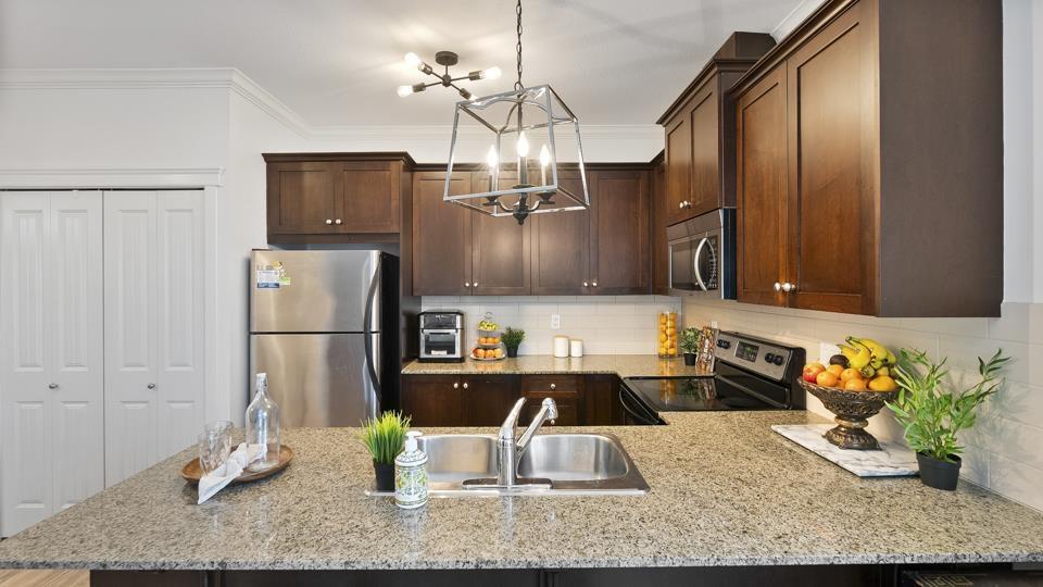 213 17712 57a Avenue, Surrey, British Columbia  V3S 1J1 - Photo 12 - R3005643
