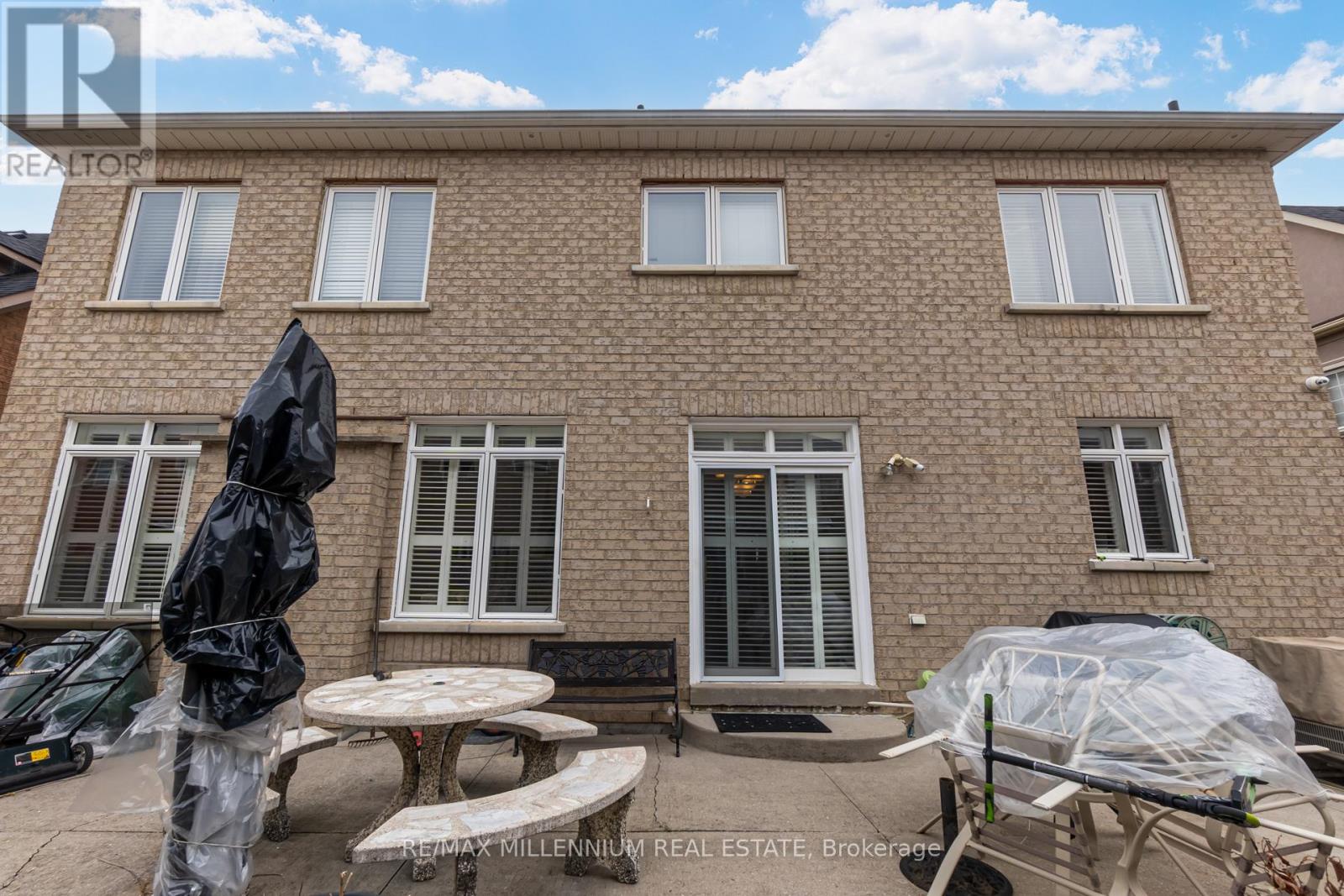 76 Vellore Avenue, Vaughan (Vellore Village), Ontario  L4H 2W7 - Photo 42 - N12216070