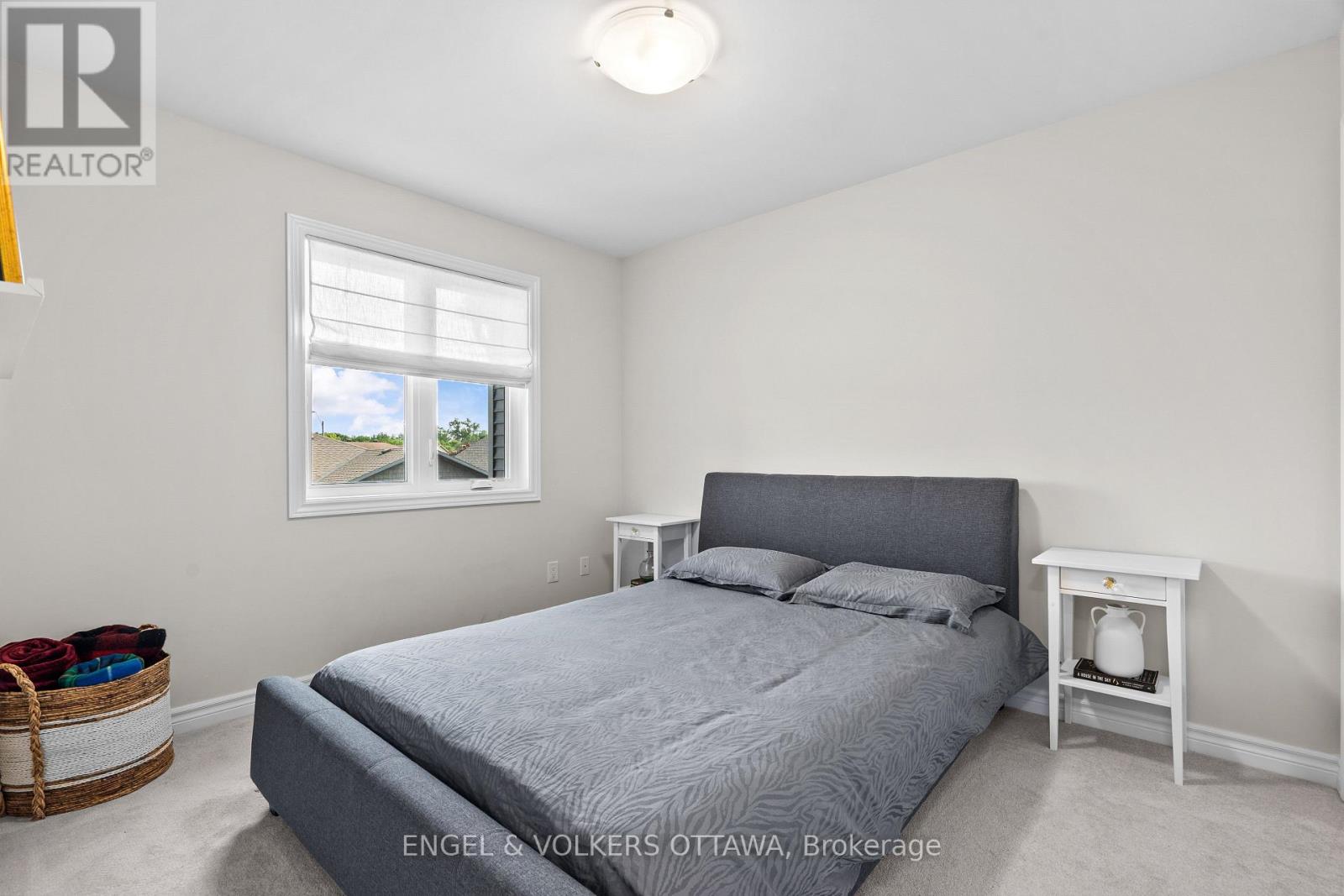 523 Manhattan Court, Russell, Ontario  K4R 0G1 - Photo 38 - X12215981
