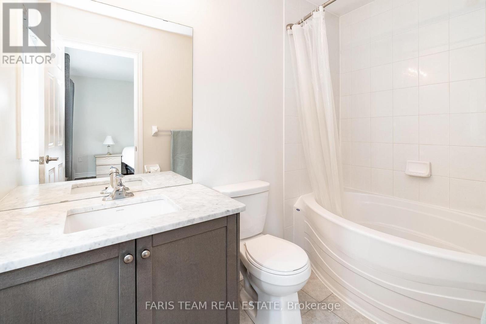 224 Appleton Court, Newmarket (Central Newmarket), Ontario  L3Y 0B8 - Photo 19 - N12216086