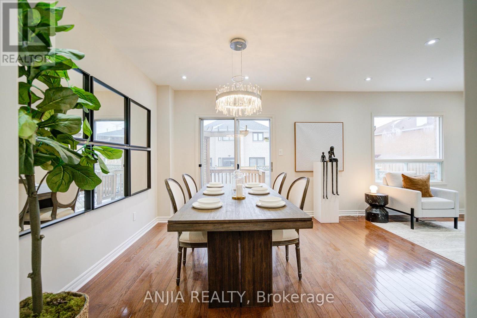 117 Redondo Drive, Vaughan (Beverley Glen), Ontario  L4J 7S6 - Photo 13 - N12216116