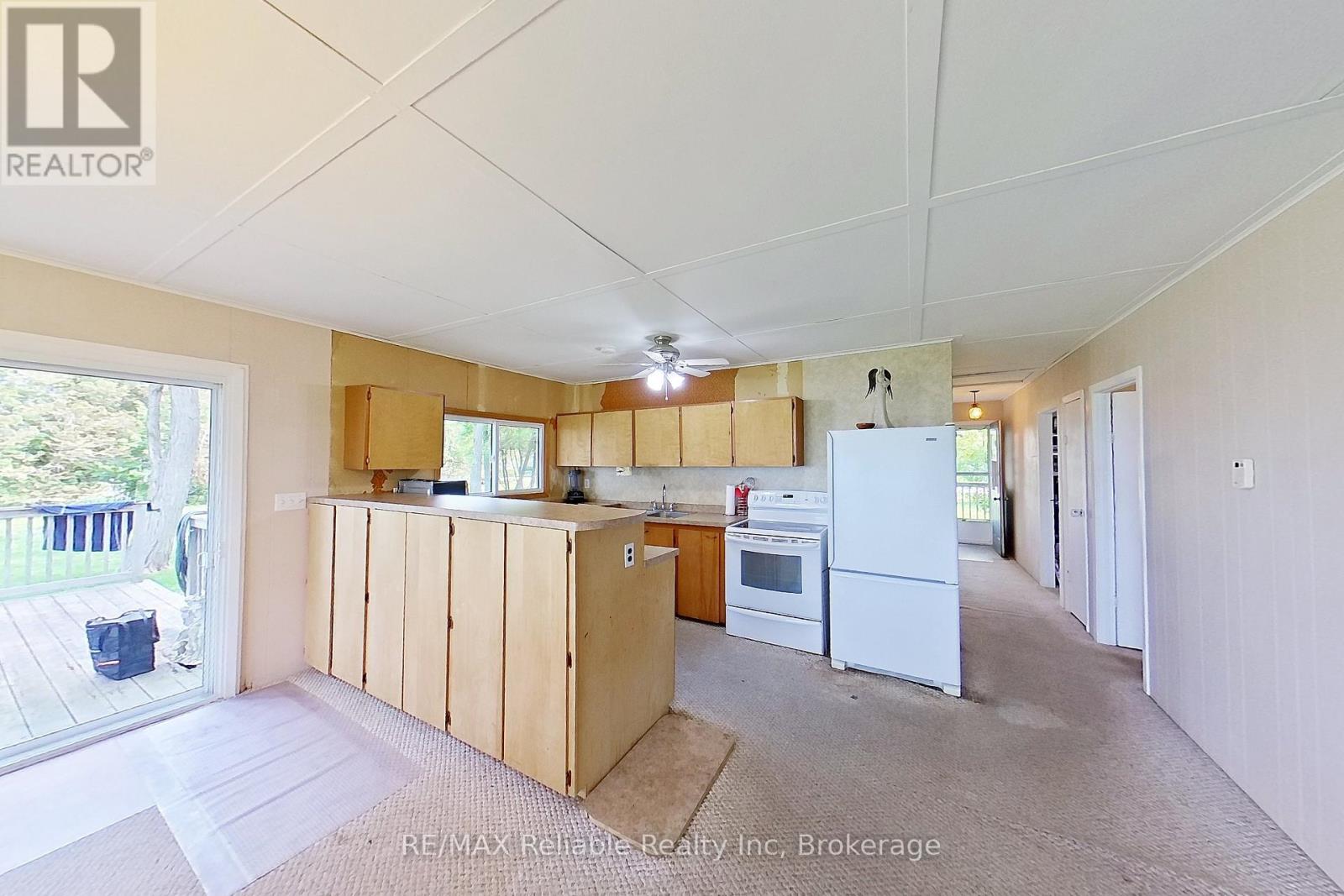 77543 Melena Drive, Bluewater (Bayfield), Ontario  N0M 1G0 - Photo 19 - X12216016