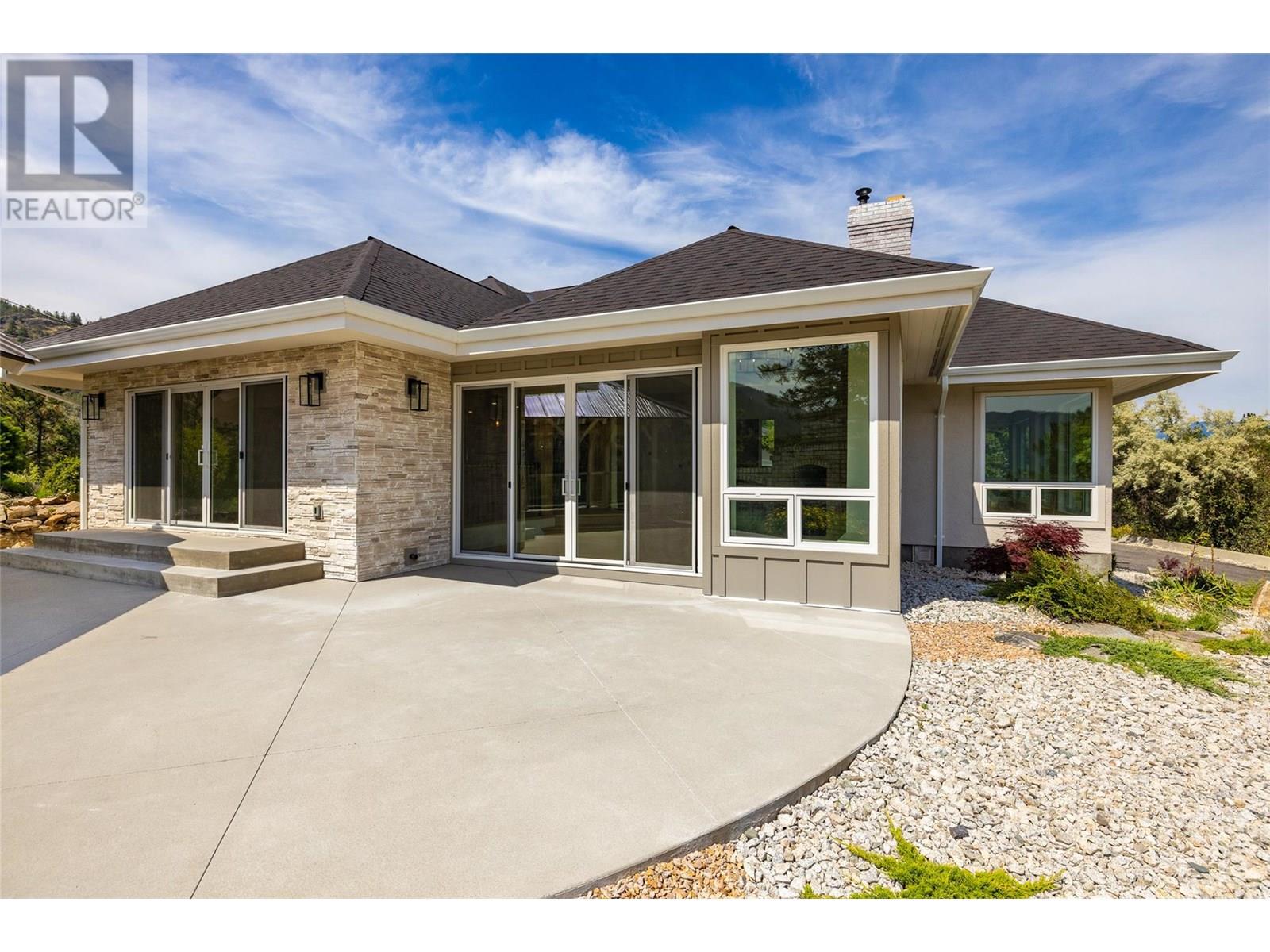2632 FORSYTH Drive, Penticton, British Columbia