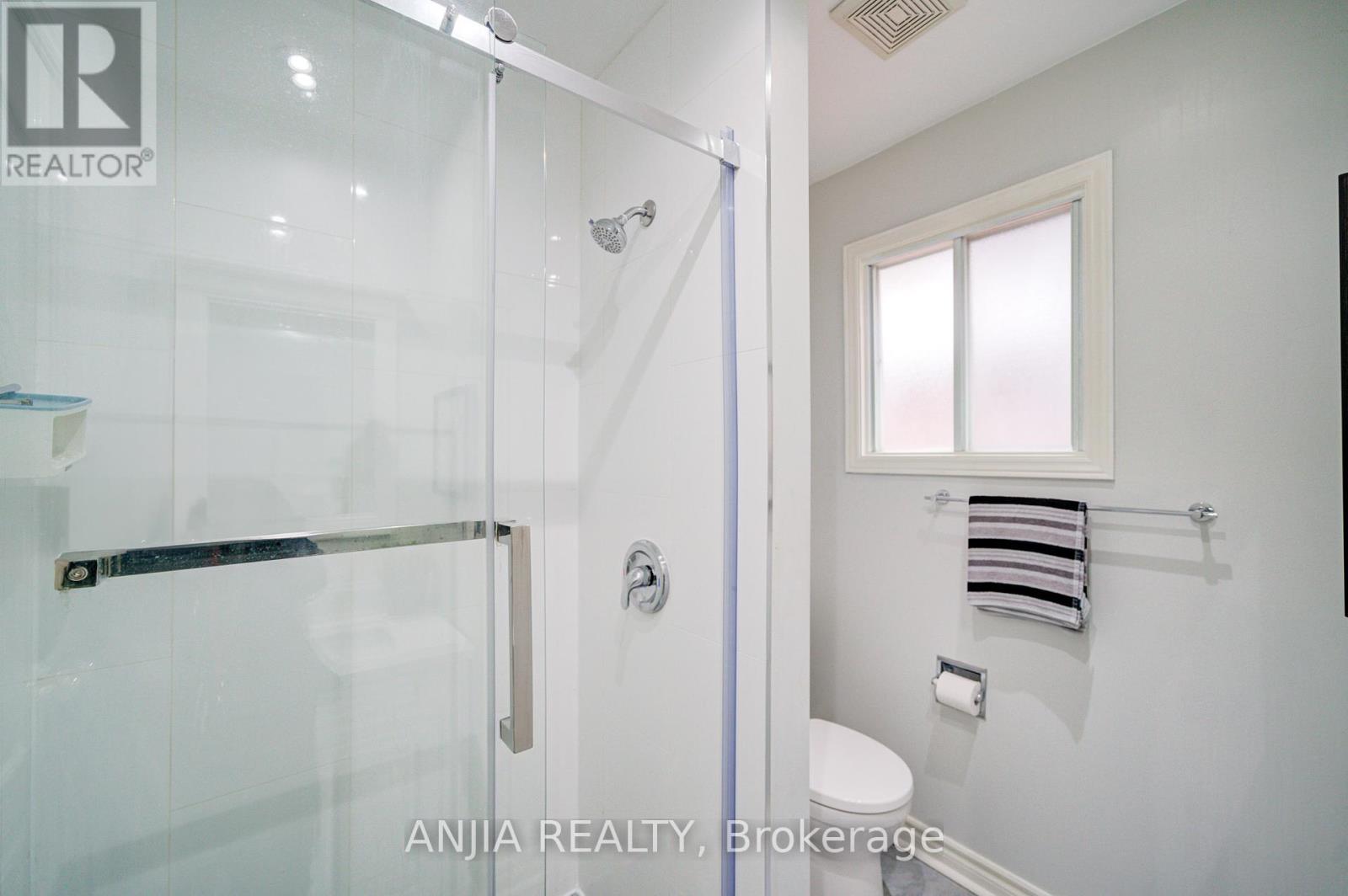 117 Redondo Drive, Vaughan (Beverley Glen), Ontario  L4J 7S6 - Photo 28 - N12216116