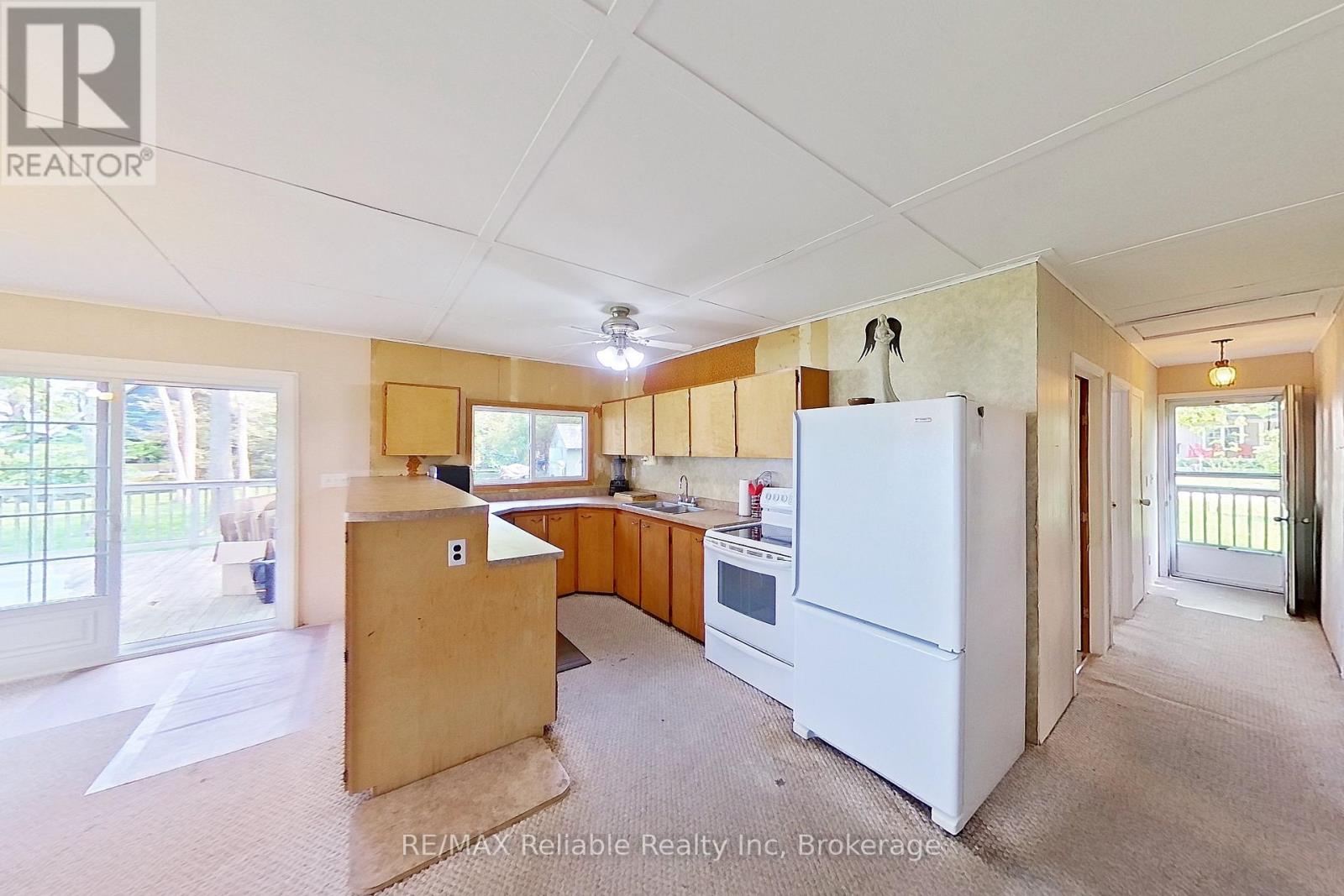 Photo 18 of 49 for 77543 Melena Drive