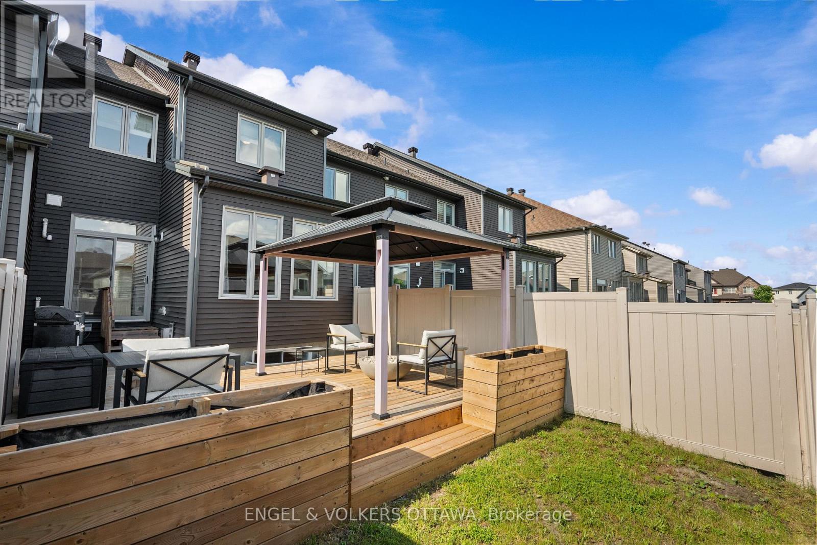 523 Manhattan Court, Russell, Ontario  K4R 0G1 - Photo 48 - X12215981