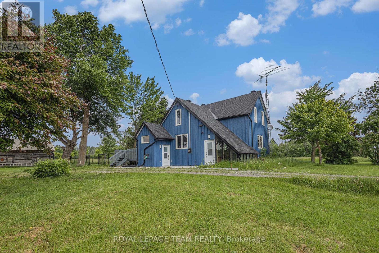 3455 Donnelly Drive, Ottawa, Ontario  K0G 1J0 - Photo 2 - X12215915