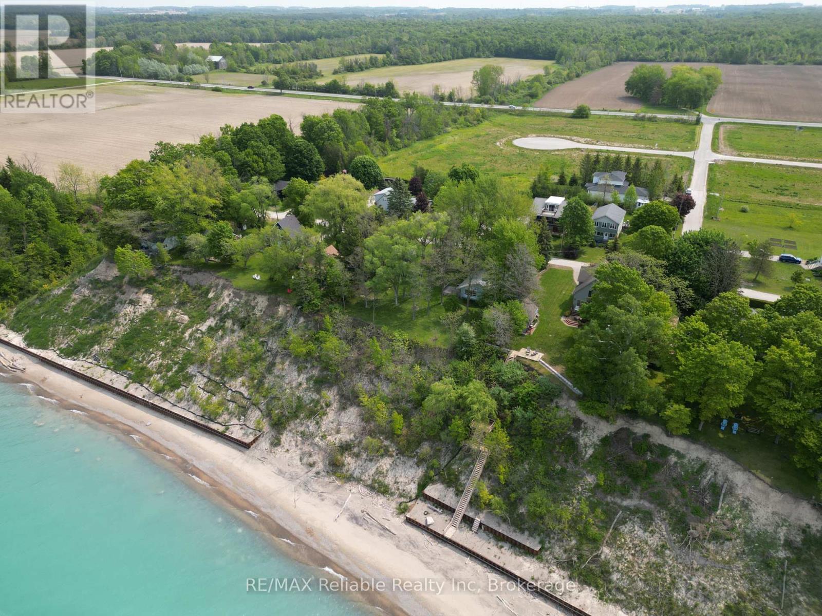 77543 Melena Drive, Bluewater (Bayfield), Ontario  N0M 1G0 - Photo 10 - X12216016