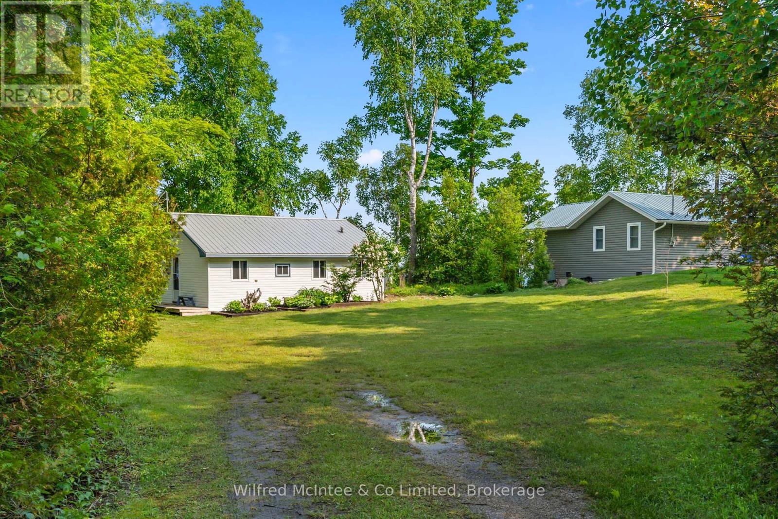 415 Bruce Road 13, Native Leased Lands, Ontario  N0H 2L0 - Photo 7 - X12216030