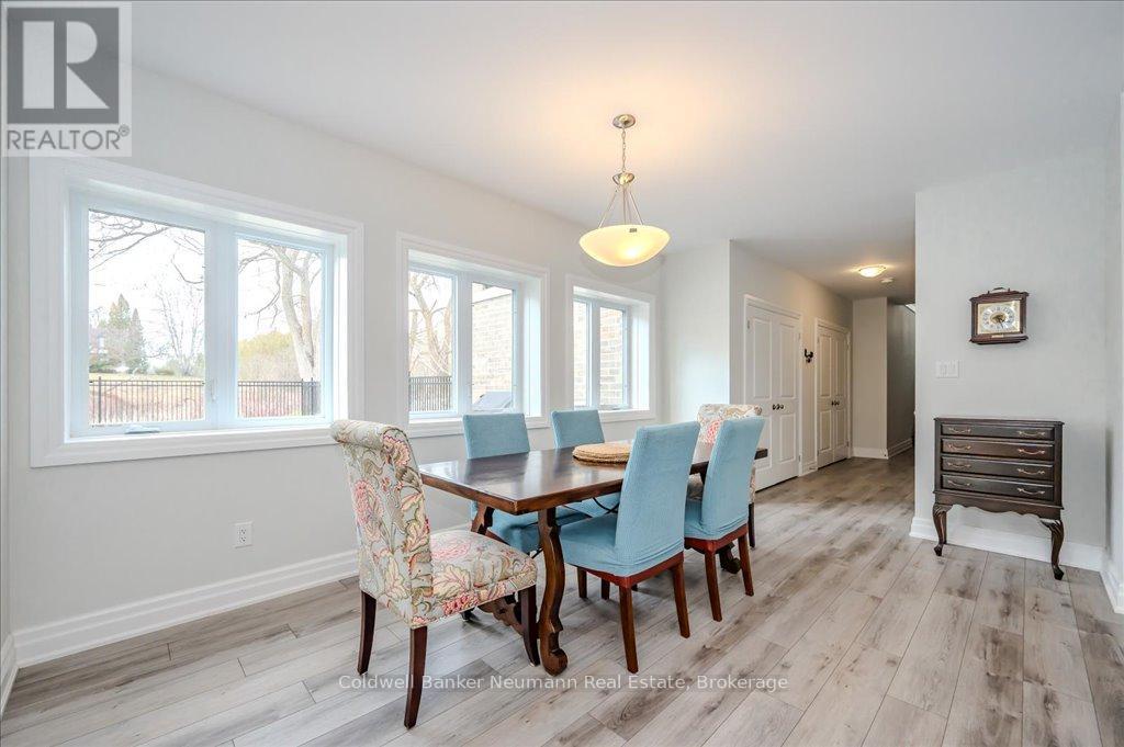 74 Gilmour Road, Puslinch (Aberfoyle), Ontario  N0B 2J0 - Photo 41 - X12216064