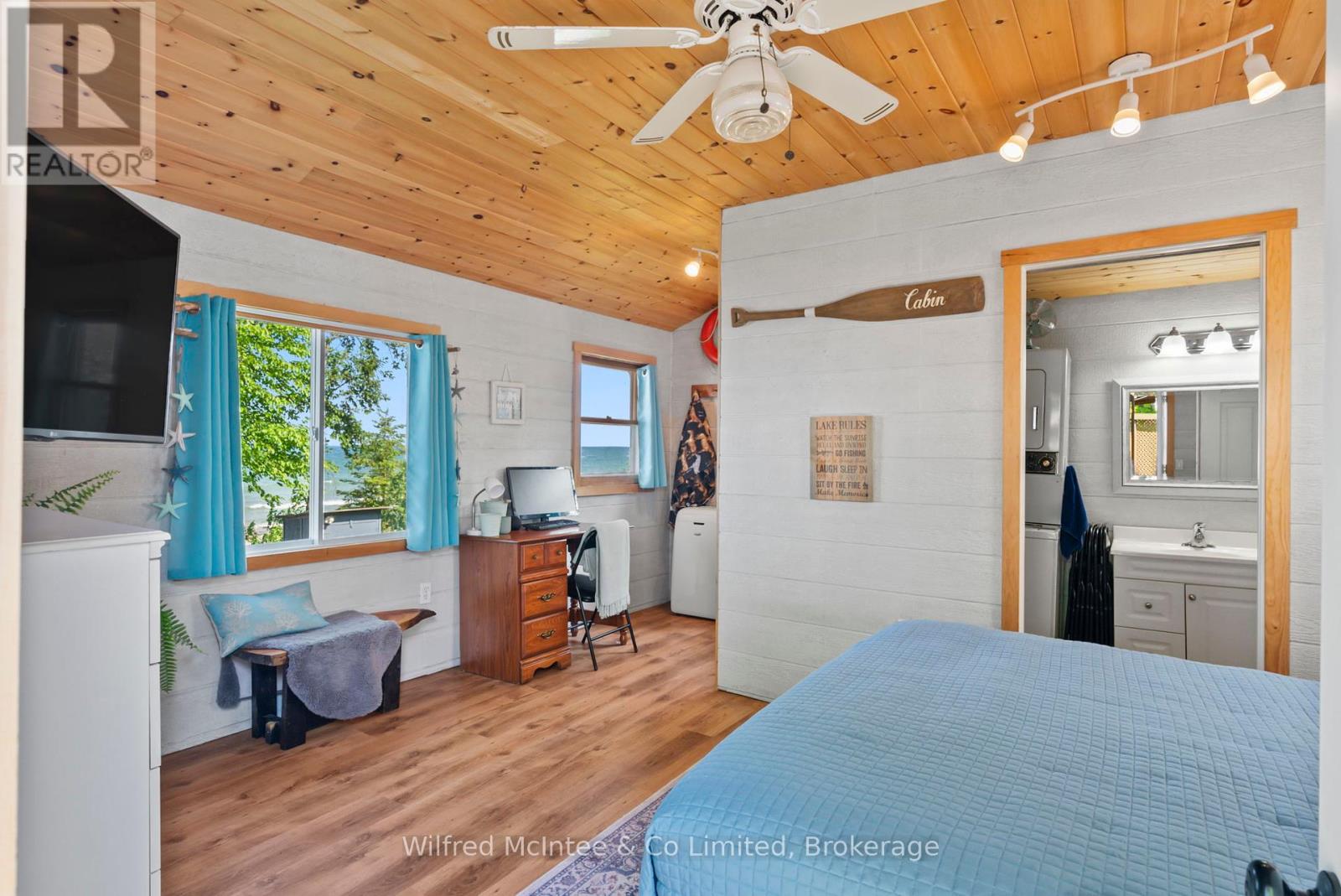 415 Bruce Road 13, Native Leased Lands, Ontario  N0H 2L0 - Photo 31 - X12216030