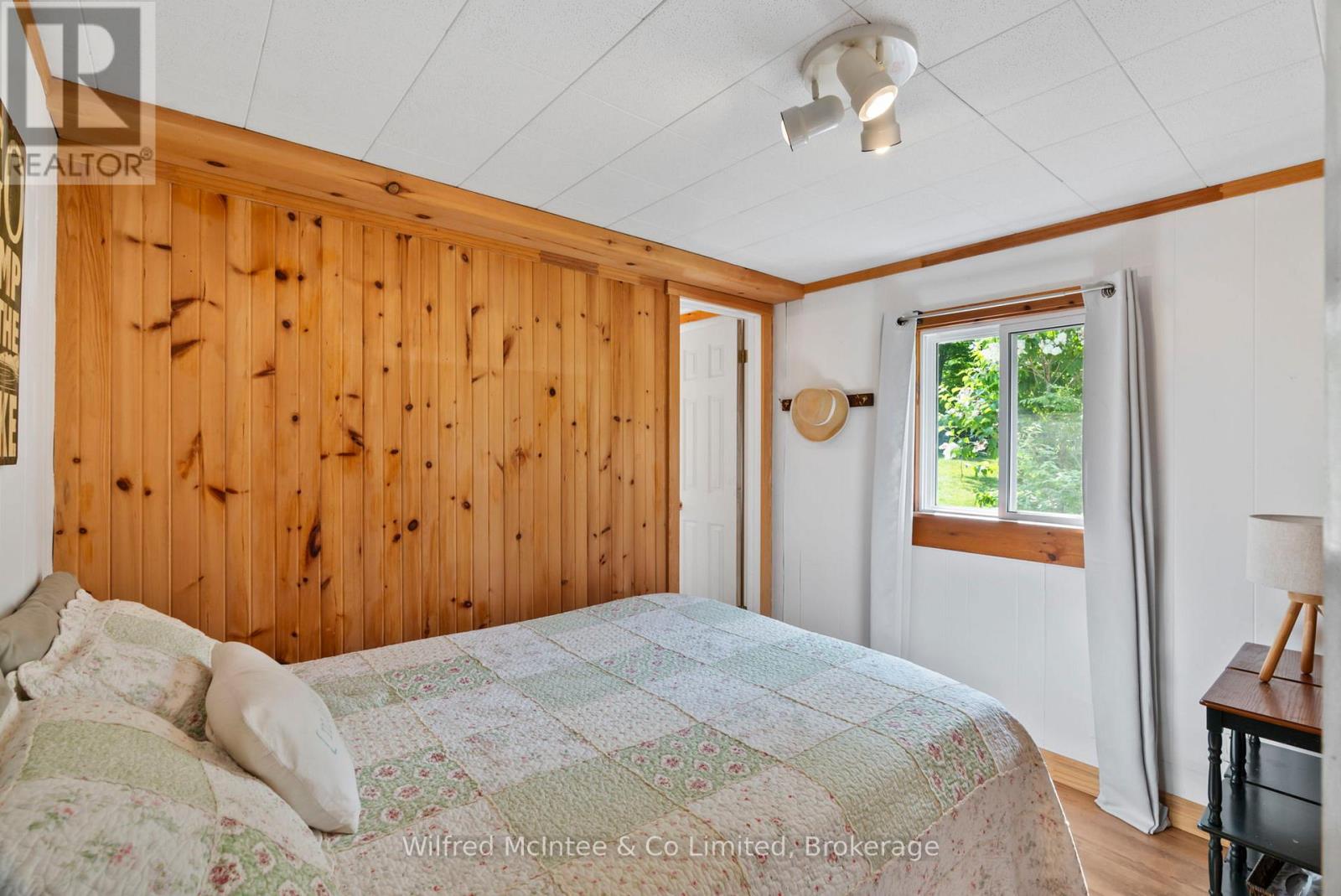 415 Bruce Road 13, Native Leased Lands, Ontario  N0H 2L0 - Photo 18 - X12216030