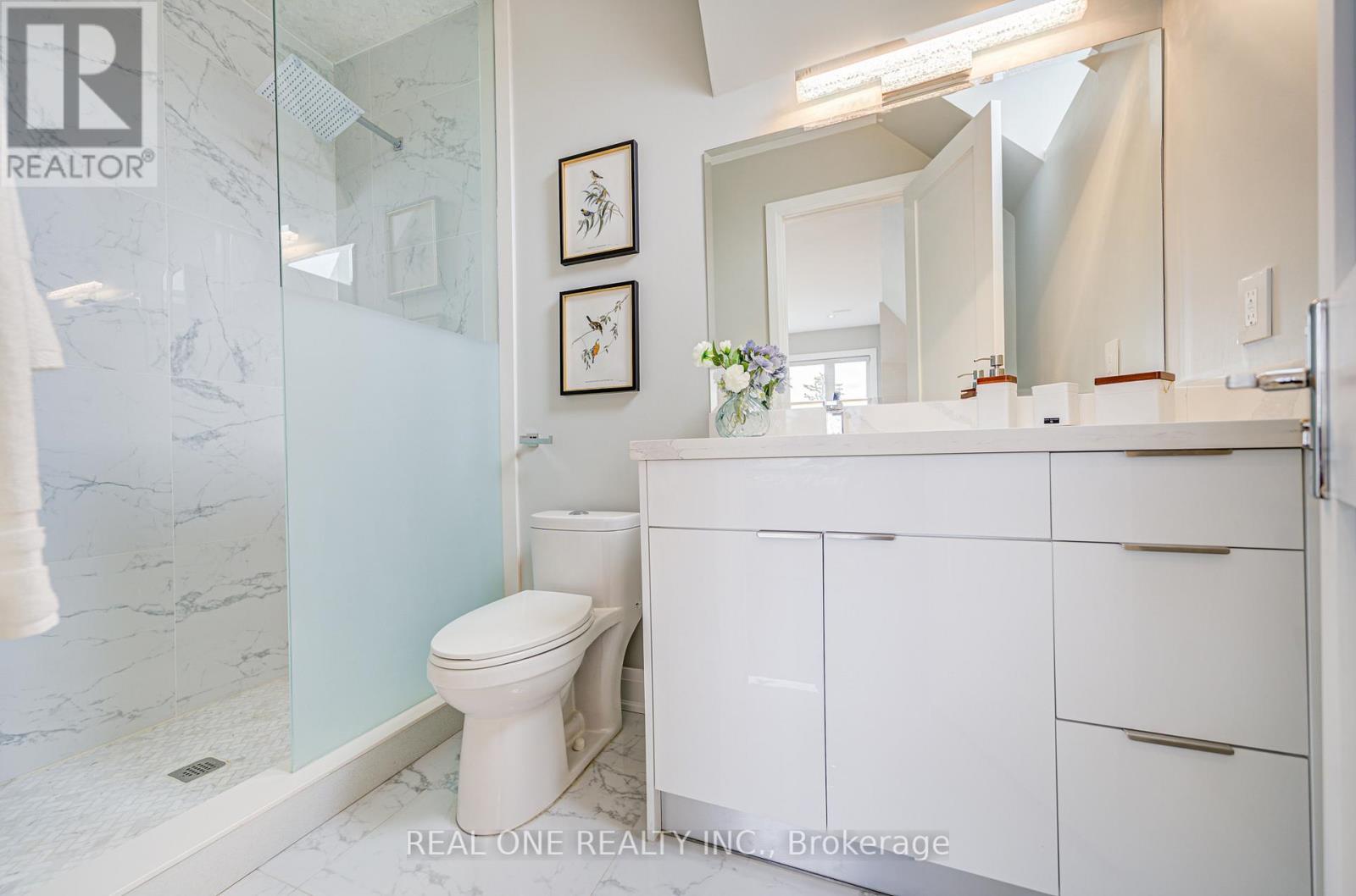 158 Waterloo Avenue, Toronto, Ontario  M3H 3Z1 - Photo 41 - C12209451