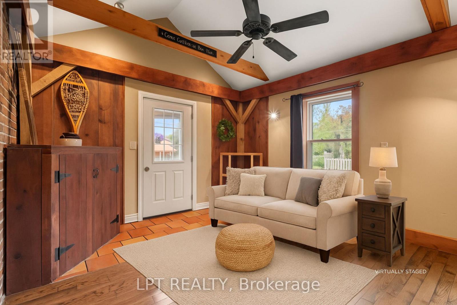 277 Brock Street, Gananoque, Ontario  K7G 1K5 - Photo 4 - X12216068