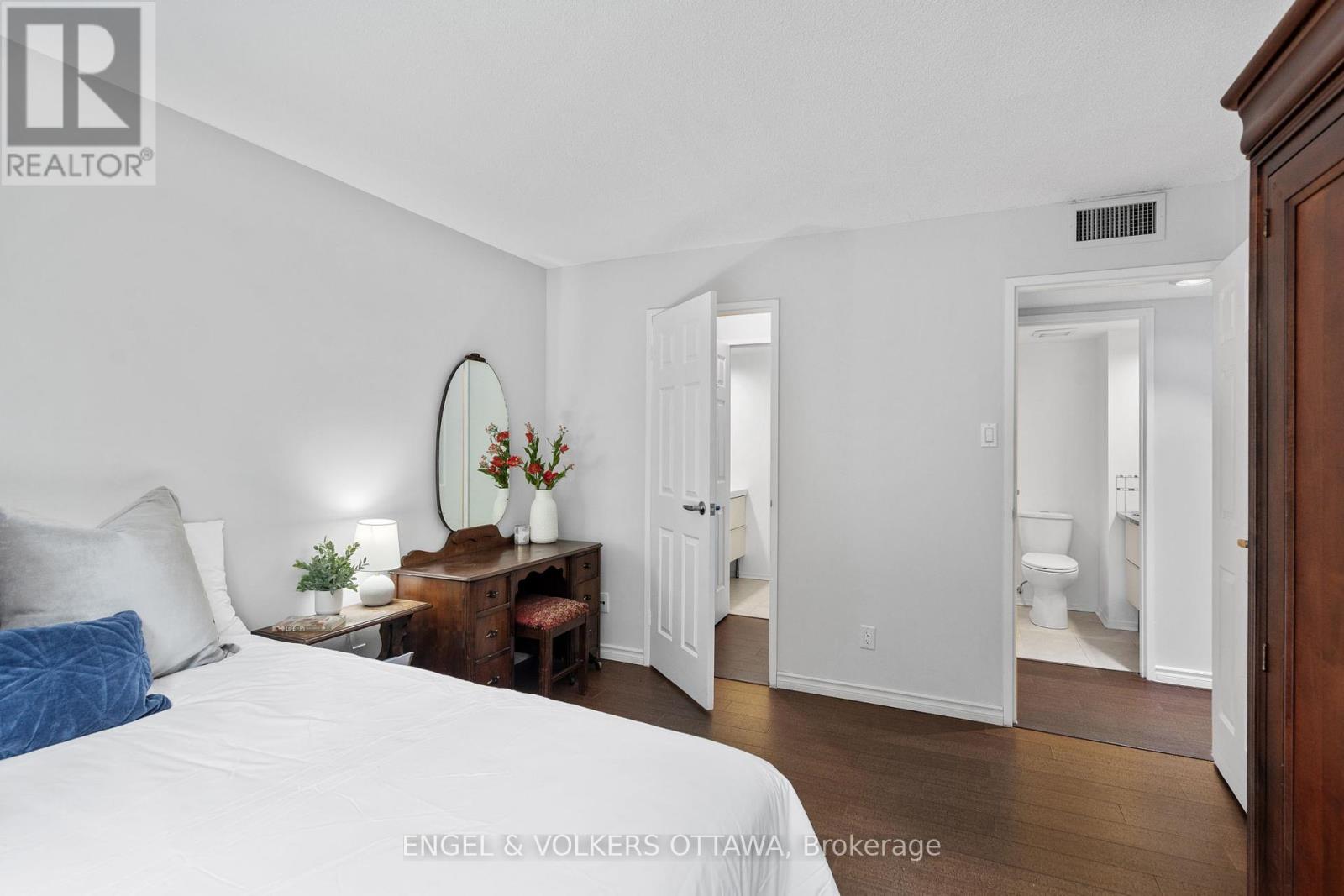 406 - 470 Laurier Avenue W, Ottawa, Ontario  K1R 7W9 - Photo 26 - X12216043