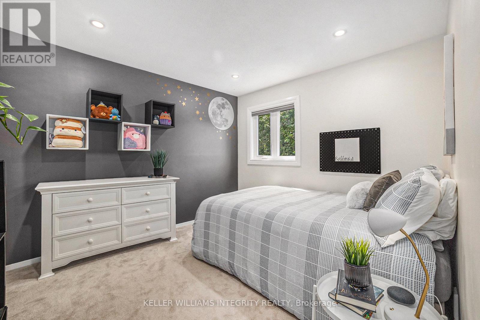 6 Barra Avenue, Ottawa, Ontario  K2L 2R8 - Photo 22 - X12216160