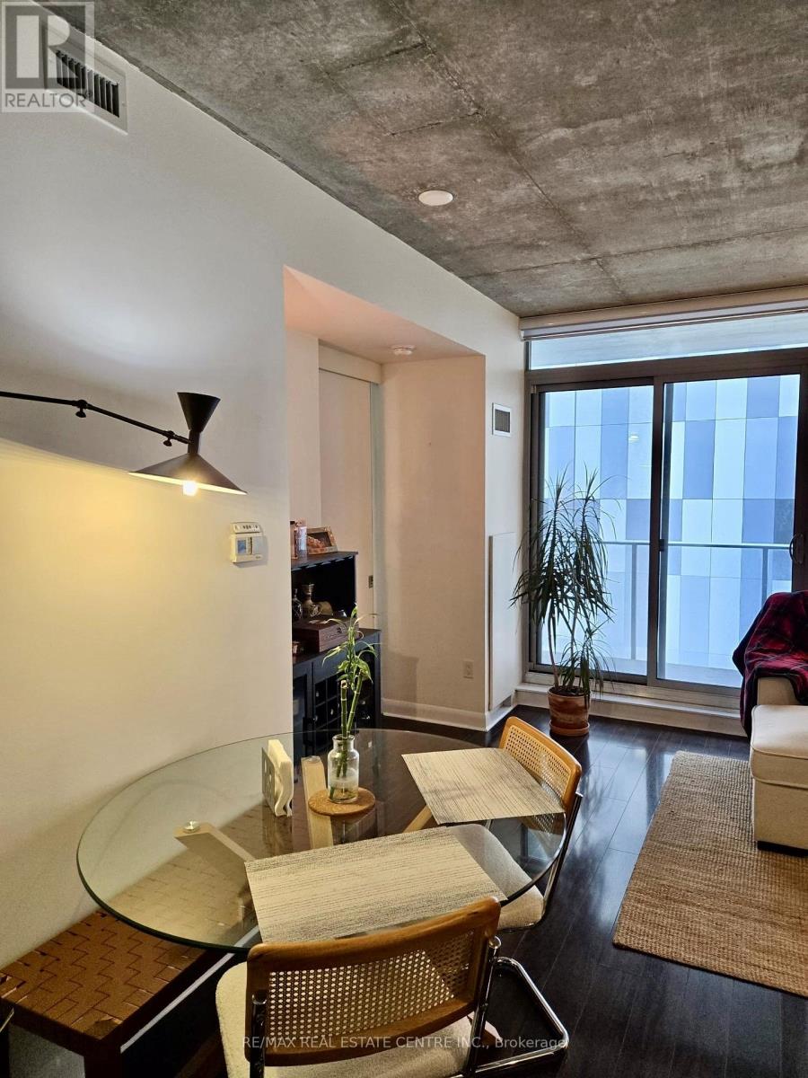 2106 - 375 King Street, Toronto (Waterfront Communities), Ontario  M5V 1K5 - Photo 14 - C12216249